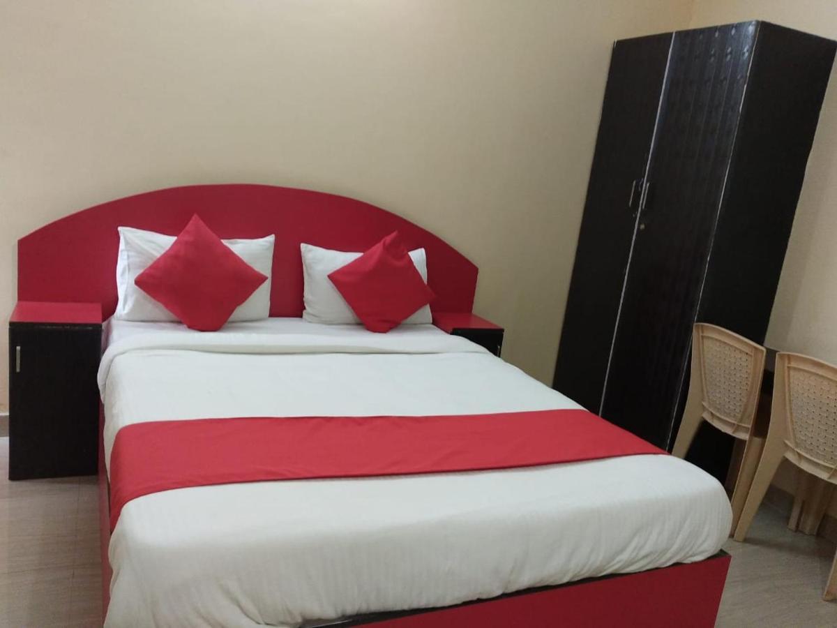 Staymaker Srinivasa Residency Саклешпур Екстериор снимка